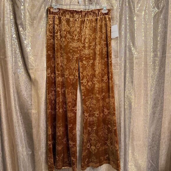 Beyond Yoga Deep Gold Bronze Baroque Velvet Wide Leg Lounge Pants L NWT - Picture 1 of 8